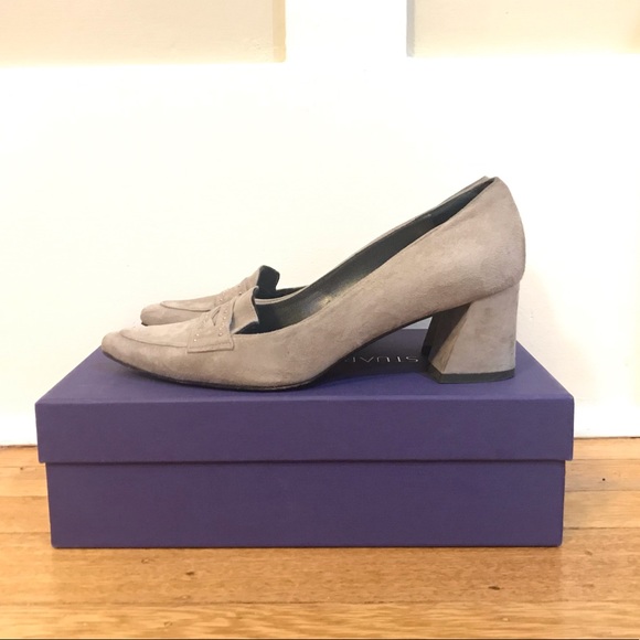 Stuart Weitzman Grey Suede Pumps - Picture 4 of 7